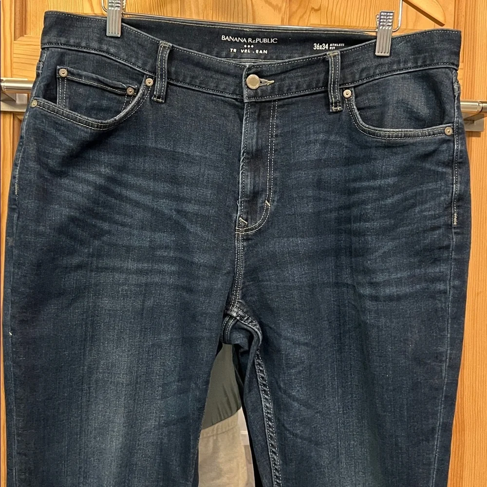 Banana Republic Men's Indigo Distressed Travel Lean Jeans Authentic Fit Sz 36x34